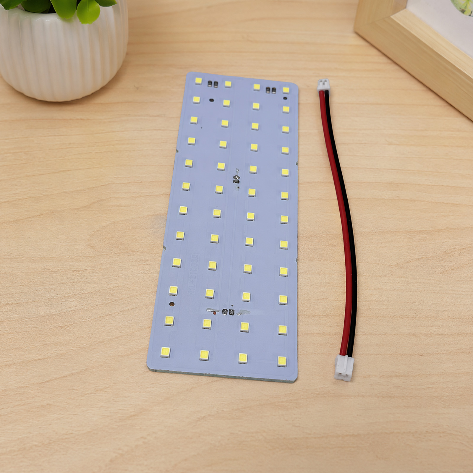 Zestaw do oświetlenia LED Lith – Model Kit Led recenzja i cena