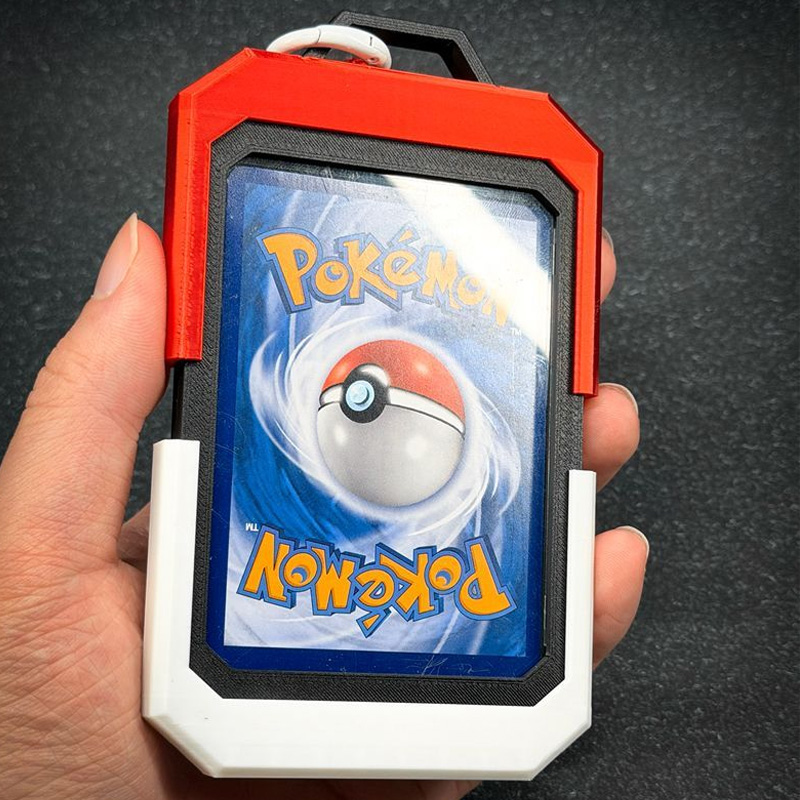 Pionowy organizer na karty Pok – Model Kit Pokemon recenzja i cena